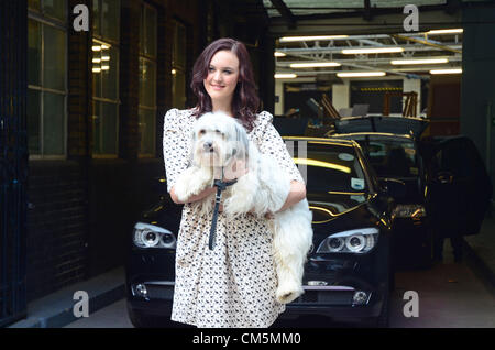 ASHLEIGH & PUDSEY VISITER LES STUDIOS ITV PROGRAMME CE MATIN POUR LA PROMOTION D'ADRESSES. Kent House Studios ITV au Royaume-Uni Londres SE1 9LT 10 Octobre 2012 Banque D'Images