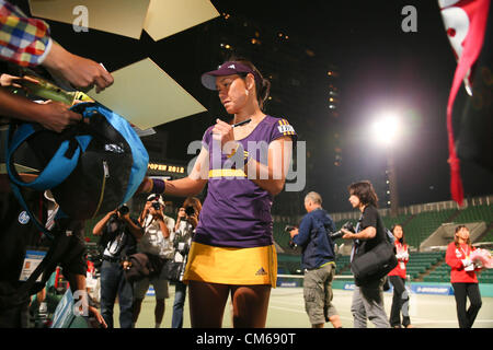 Kimiko Date-Krumm (JPN), 14 octobre 2012 - Tennis : HP Japan Women's Open de Tennis 2012, en double féminin match final au Centre de tennis d'Utsubo, Osaka, Japon. (Photo par Akihiro Sugimoto/AFLO SPORT) Banque D'Images