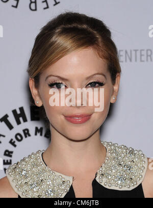 16 octobre 2012 - Los Angeles, Californie, États-Unis - Dreama Walker arrive pour un soir avec 'Happy Endings' et 'Don't Trust le B dans l'appartement 23' à l'Paley Center for Media. (Crédit Image : © Lisa O'Connor/ZUMAPRESS.com) Banque D'Images