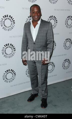 16 octobre 2012 - Los Angeles, Californie, États-Unis - Ray Ford assiste à une soirée avec ''Happy ends'' et ''Don't Trust le B....En Vacances 23'' le 16 octobre 2012 au Paley Center for Media, Los Angeles,CA.USA.(Image Crédit : © TLeopold ZUMAPRESS.com)/Photos/Globe Banque D'Images