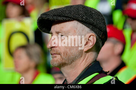 Billy Bragg effectue au workers union protester à Melbourne, Australie. 19 octobre, 2012. Banque D'Images