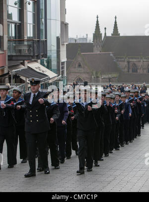 Birmingham, UK. 21 octobre 2012. Fiers cadets marche dans Birmingham. Banque D'Images