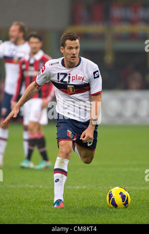 Daniel Tozser (Gênes), le 27 octobre 2012 - Football / Soccer : Italien 'Serie' un match entre l'AC Milan Genoa 1-0 au Stadio Giuseppe Meazza de Milan, Italie. (Photo de Maurizio Borsari/AFLO) [0855] Banque D'Images