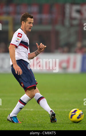 Daniel Tozser (Gênes), le 27 octobre 2012 - Football / Soccer : Italien 'Serie' un match entre l'AC Milan Genoa 1-0 au Stadio Giuseppe Meazza de Milan, Italie. (Photo de Maurizio Borsari/AFLO) [0855] Banque D'Images