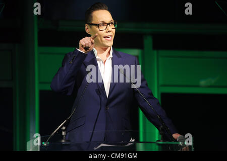 Gok Wan photo de spectacle Specsavers porteur de l'année 2012. Banque D'Images