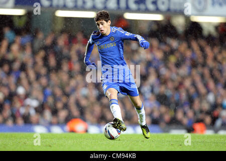 31.10.2012.Londres, Angleterre. Oscar de Chelsea en action au cours de la la Capital One Cup Quatrième ronde match entre Chelsea et Manchester United à Stamford Bridge Banque D'Images