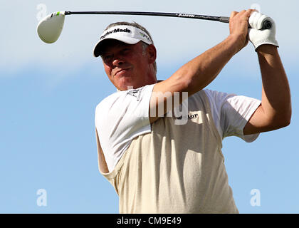 28.06.2012. Le comté d'Antrim, en Irlande du Nord. Darren Clarke de l'Irlande du Nord au cours de son premier tour de l'Open d'Irlande au cours de sa ville natale de Royal Portrush, County Antrim, Northern Ireland Banque D'Images