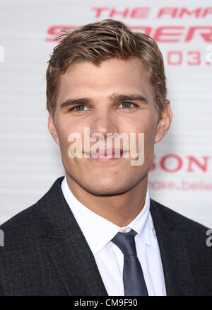 CHRIS ZYLKA THE AMAZING SPIDER-MAN. Première mondiale LOS ANGELES CALIFORNIA USA 28 Juin 2012 Banque D'Images