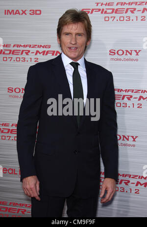 DENIS LEARY LE AMAZING SPIDER-MAN. Première mondiale LOS ANGELES CALIFORNIA USA 28 Juin 2012 Banque D'Images