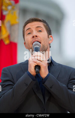 Josh Turner effectue au cours de l'un quatrième jour de l'indépendance 2012 Capitol Concert répétitions au National Mall à Washington, DC le mardi 3 juillet 2012. Banque D'Images