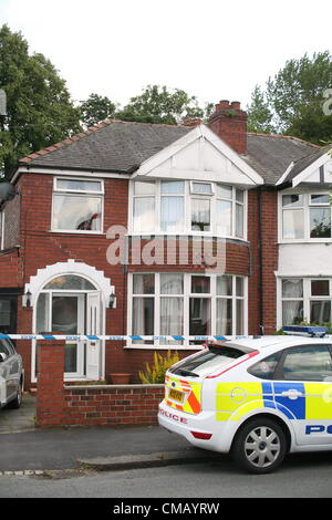 Vente, Manchester, Royaume-Uni. 06-07-2012 Un homme et une femme retrouvée morte dans une maison de vente Banque D'Images