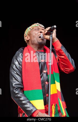 14-7-2012 : Guilford, UK - Jimmy Cliff l'exécution au jour 2 de Guilfest 2012 Banque D'Images