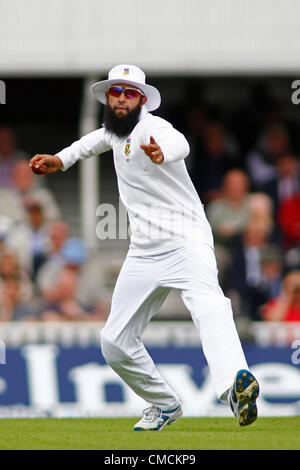 UK. 19/07/2012 Londres, Angleterre. L'Afrique du Sud au cours de la mise en service de Hashim Amla Investec international cricket test match entre l'Angleterre et l'Afrique, a joué à la Kia Oval Cricket Ground : crédit obligatoire : Mitchell Gunn Banque D'Images