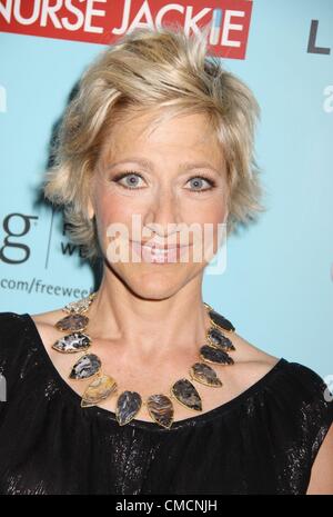 Jun 02, 2009 - New York, New York, USA - Actrice EDIE FALCO assiste à la première mondiale de Showtime's 'Nurse Jackie' tenue au Director's Guild of America. (Crédit Image : Ã'Â© Nancy/Kaszerman ZUMA Press) Banque D'Images