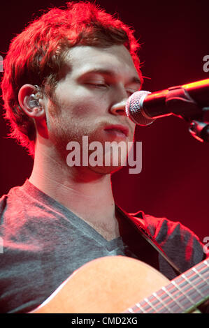 Sacramento, CA - 21 juillet : Vainqueur de l'idole américain Phil Phillips joue dans American Idol Live Tour 2012 à Power Balance Pavilion à Sacramento en Californie le 20 juillet 2012 Banque D'Images