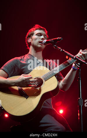 Sacramento, CA - 21 juillet : Vainqueur de l'idole américain Phil Phillips joue dans American Idol Live Tour 2012 à Power Balance Pavilion à Sacramento en Californie le 20 juillet 2012 Banque D'Images