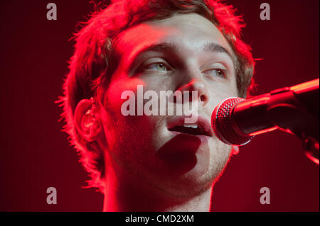 Sacramento, CA - 21 juillet : Vainqueur de l'idole américain Phil Phillips joue dans American Idol Live Tour 2012 à Power Balance Pavilion à Sacramento en Californie le 20 juillet 2012 Banque D'Images