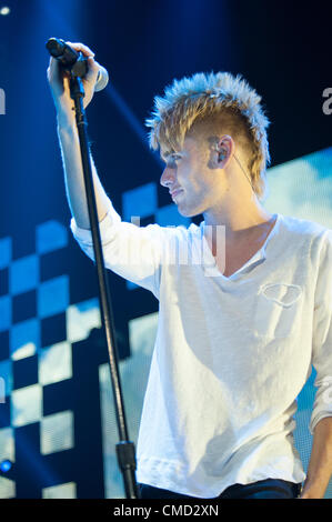 Sacramento, CA - 21 juillet : Colton Dixon, de l'idole américain joue dans American Idol Live Tour 2012 à Power Balance Pavilion à Sacramento en Californie le 20 juillet 2012 Banque D'Images