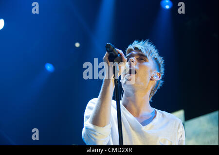 Sacramento, CA - 21 juillet : Colton Dixon, de l'idole américain joue dans American Idol Live Tour 2012 à Power Balance Pavilion à Sacramento en Californie le 20 juillet 2012 Banque D'Images