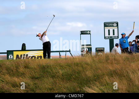 Ernie Els (RSA), le 22 juillet 2012 - Golf : Ernie Els de l'Afrique du tees off au 11ème trou lors de la ronde finale du 141e British Open Championship au Royal Lytham & St Annes Golf Club à Lytham St Annes, Lancashire, Angleterre. (Photo de Koji Aoki/AFLO SPORT) Banque D'Images