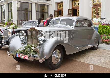 BADEN-BADEN, ALLEMAGNE - le 13 juillet : "ROLLS-ROYCE PHANTOM" (1933) à l'Exposition internationale de vieilles voitures 'Internationales Oldtimer-Meeting Baden-Baden' le 13 juillet 2012 à Baden-Baden, Allemagne. Banque D'Images