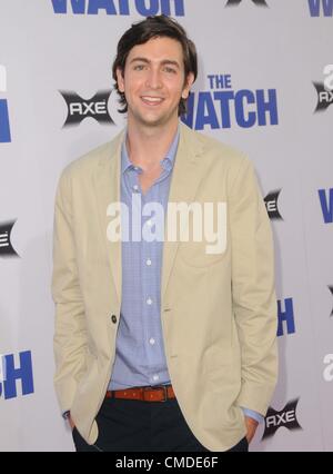 Le 23 juillet 2012 - Los Angeles, Californie, États-Unis - Nicholas Braun participant à la Los Angeles Première de ''the Watch'' tenue à l'Grauman's Chinese Theatre à Hollywood, Californie le 23 juillet 2012. Crédit Image : 2012(Â© D. Long/Globe Photos/ZUMAPRESS.com) Banque D'Images