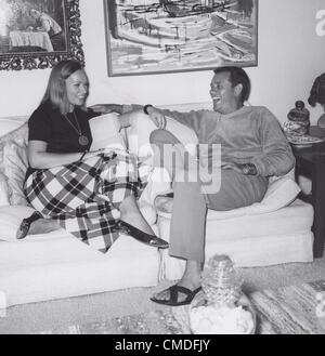 RICHARD CRENNA avec femme Penni Sweeney.(Image Crédit : Â© P.I.P/Globe Photos/ZUMAPRESS.com) Banque D'Images