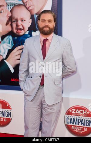 2 août 2012. Zach Galifianakis au niveau des arrivées pour la première campagne, le Grauman's Chinese Theatre, Los Angeles, CA 2 août 2012. Photo par : Emiley Schweich/Everett Collection Banque D'Images