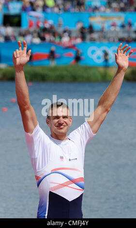 Eton Dorney, UK. Vendredi 3 août 2012. La République tchèque Ondrej Synek a remporté une médaille d'argent dans l'épreuve du skiff d'aviron à Eton Dorney, finale près de Windsor, en Grande-Bretagne, au Jeux Olympiques d'été de 2012, le vendredi 3 août 2012. (Photo/CTK Radek Petrasek) Banque D'Images