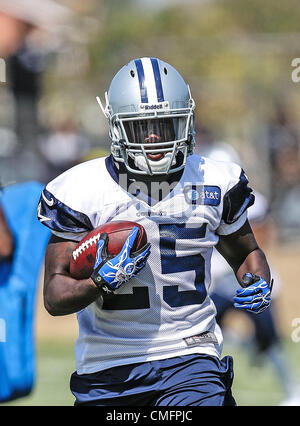 31 juillet 2012 - Arlington, Texas, États-Unis - Dallas Cowboys Lance running back Dunbar (25) dans l'action au Cowboys de Dallas 2012 Camp de formation qui a eu lieu au Marriott Inn résident de terrains de football à Oxnard, CA. (Crédit Image : © Dan Wozniak/ZUMAPRESS.com) Banque D'Images