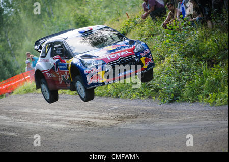 JYVÄSKYLÄ, FINLANDE - 4 août : Sébastien Loeb et Daniel Elena de France de Monaco la concurrence dans leur Citroën Total World Rally Team Citroen DS3 WRC Pendant Jour 3 de la WRC Rallye de Finlande le 4 août 2012 à Jyväskylä, Finlande Banque D'Images