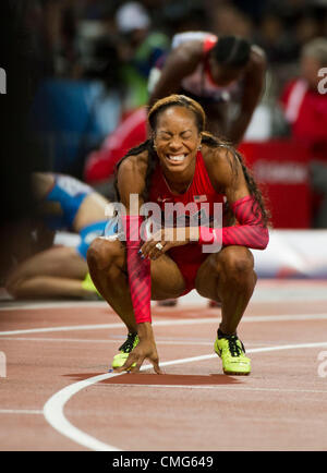 Le 5 août, 2012 - Londres, Angleterre, Royaume-Uni - Sanya Richards-Ross (USA) réagit après qu'elle traverse la ligne d'arrivée dans le Women's 400m gagner une médaille d'Or avec le temps de 49.55 dans les Jeux Olympiques de Londres en 2012 au Stade Olympique d'août 05,2012 à Londres, Royaume-Uni. (Crédit Image : © Paul Kitagaki Jr./ZUMAPRESS.com) Banque D'Images