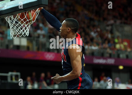 6e août 2012. 06.08.2012. Londres en Angleterre. Russell Westbrook des États-Unis dans l'action contre l'Argentine à la Jeux Olympiques de Londres en 2012 la compétition de basket-ball à Londres, Grande-Bretagne, 06 août 2012. Banque D'Images