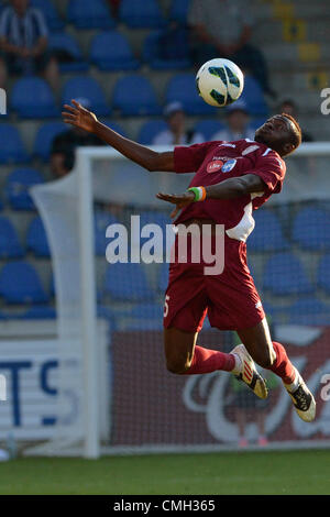 8e août 2012. Bakary Sare de CFR Cluj au cours de match retour de la Ligue des Champions 3ème tour qualificatifs Slovan Liberec vs CFR Cluj à Liberec, République tchèque le 8 août 2012. (CTK Photo/Břetislav Fiala) Banque D'Images