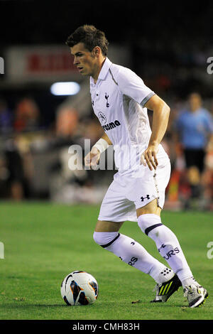 03.03.2009 Valence, Espagne. Match amical pré saison Valencia v Tottenham Hotspur. L'Estadio MESTALLA, Valence, Espagne - Gareth Bale avec le ballon Banque D'Images