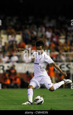 03.03.2009 Valence, Espagne. Match amical pré saison Valencia v Tottenham Hotspur. L'Estadio MESTALLA, Valence, Espagne - Assou-Ekotto en action. Banque D'Images