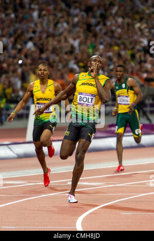 9 août 2012. Usain Bolt (JAM) gagner 200m masculin en Finale des Jeux Olympiques d'été, Londres 2012 Banque D'Images