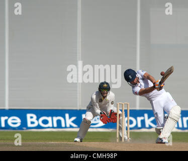 10 août 2012. Craig Kieswetter (Lions) frappe un six dans ses manches de 66 pas dans le premier test non officiel (7-10 août) du tour de l'Australie "A" à l'Angleterre en 2012. Old Trafford, Manchester, UK, Jour 4 - 10-08-2012. Crédit : John Fryer / Alamy Live News Banque D'Images