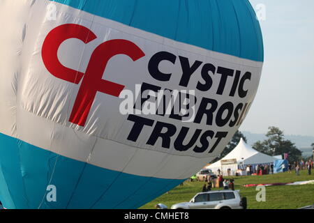 11 août 2012, 34e Bristol International Balloon Fiesta, Bristol, Royaume-Uni. La fibrose kystique Trust ballon à air chaud. Banque D'Images