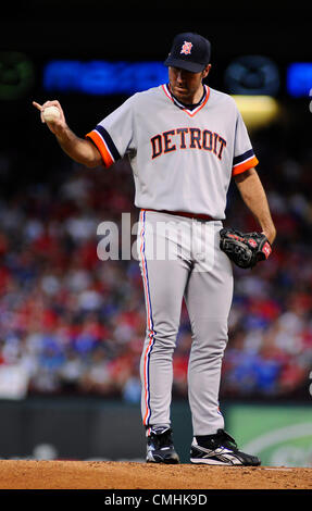 Le 11 août 2012 - Arlington, Texas, USA - Le 11 août 2010, Arlington, Tx. USA. Le lanceur partant des Detroit Tigers JUSTIN VERLANDER comme les Tigers de Detroit ont joué les Rangers du Texas en Ligue Majeure de Baseball un match au Ballpark à Arlington, au Texas. (Crédit Image : © Ralph Lauer/ZUMAPRESS.com) Banque D'Images