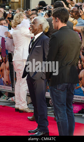 Billy Ocean à Keith Lemon le film, Premiere Odeon Leicester Square Londres Uk Lundi 20 août 2012. Banque D'Images