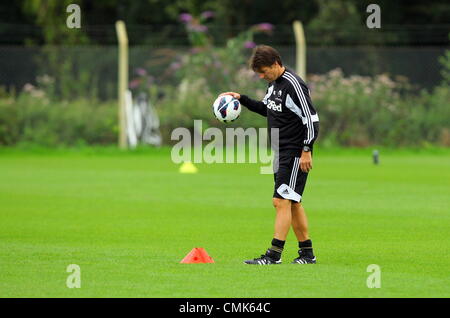 Sur la photo : Manager Michael Laudrup. Le mardi 21 août 2012 Re : Barclay's Premier League Swansea City Football Club formation à Llandarcy, dans le sud du Pays de Galles, Royaume-Uni. Credit : D Legakis / Alamy Live News Banque D'Images