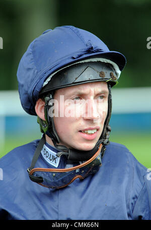 JAMES SULLIVAN JOCKEY HIPPODROME RIPON RÉGION ANGLETERRE 18 Août 2012 Banque D'Images