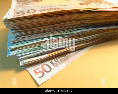 Pile de billets Banque D'Images