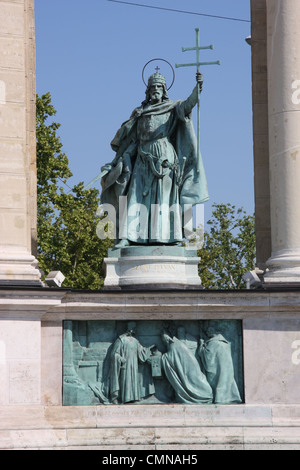 Statue de Saint Stephen I, qui fut Grand Prince de l'Hongrois (997-1000) et le premier roi de Hongrie (1000-1038). Banque D'Images