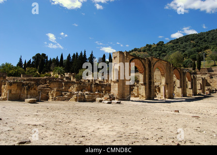 Vue des ruines du portique Medina Azahara (Madinat al-Zahra), près de Cordoue, Andalousie, Espagne, Europe de l'ouest. Banque D'Images