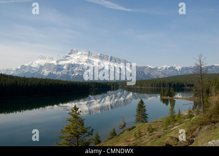 Le lac Two Jack, Banff, Alberta, Canada Banque D'Images