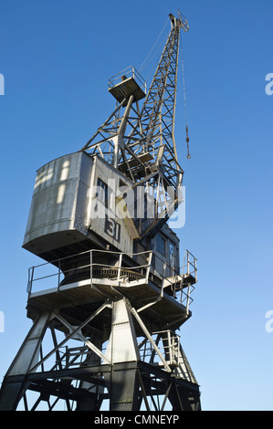 dh Bristol Floating Harbour BRISTOL DOCKS BRISTOL Old Bristol dans les années 1950 Grues à quai Stothert et Pitt Bath Electric Cranes royaume-uni Banque D'Images