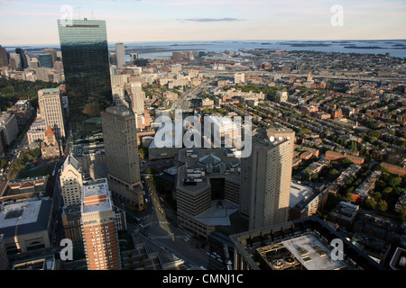 Vue panoramique de Boston comme il est vu à partir de la Prudential Tower en hiver Banque D'Images