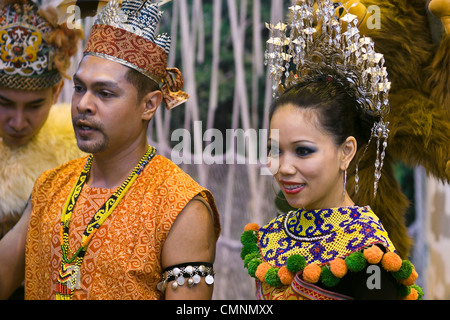 Danseurs de Malaisie Tourisme International Show 2012 Paris Banque D'Images